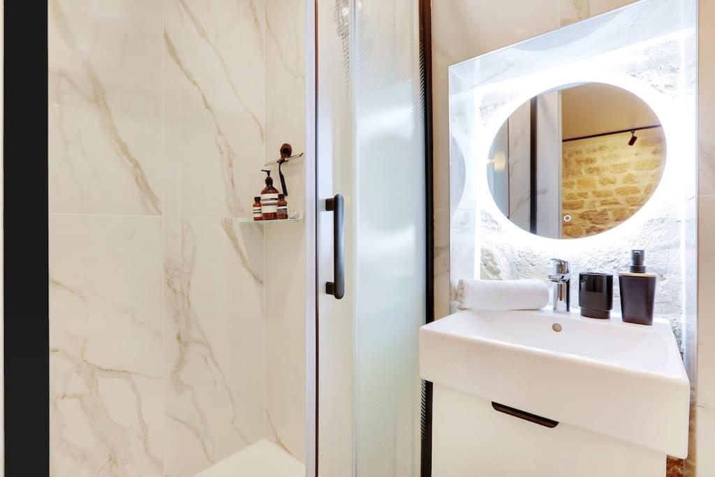 Gembnb Luxury Apartment In Paris - Abbesses - Montmartre Екстер'єр фото